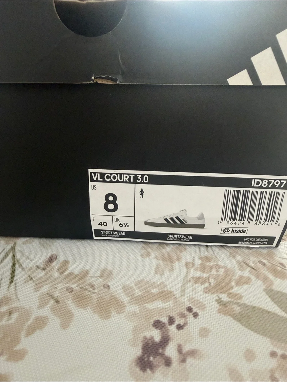 adidas Women’s  White Sneakers with Black Stripes and Brown Sole size 8